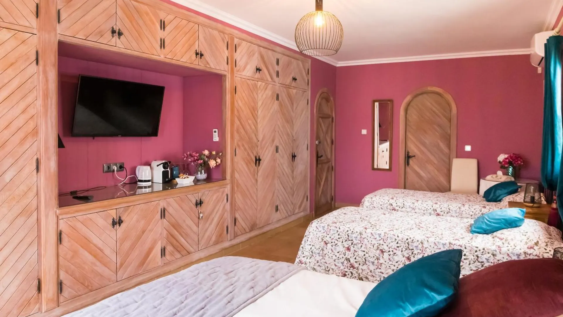 Casa Roble B&B Cómpeta 3*,  Spagna