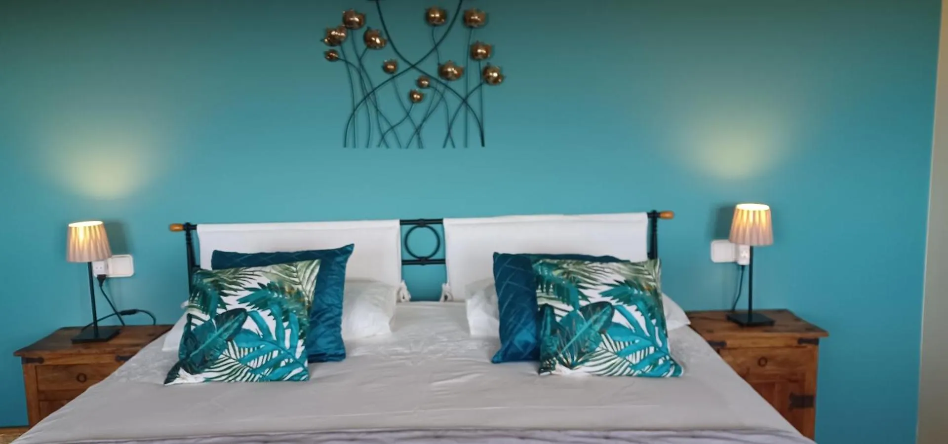 ベッド・アンド・ブレックファスト Casa Roble B&B Cómpeta