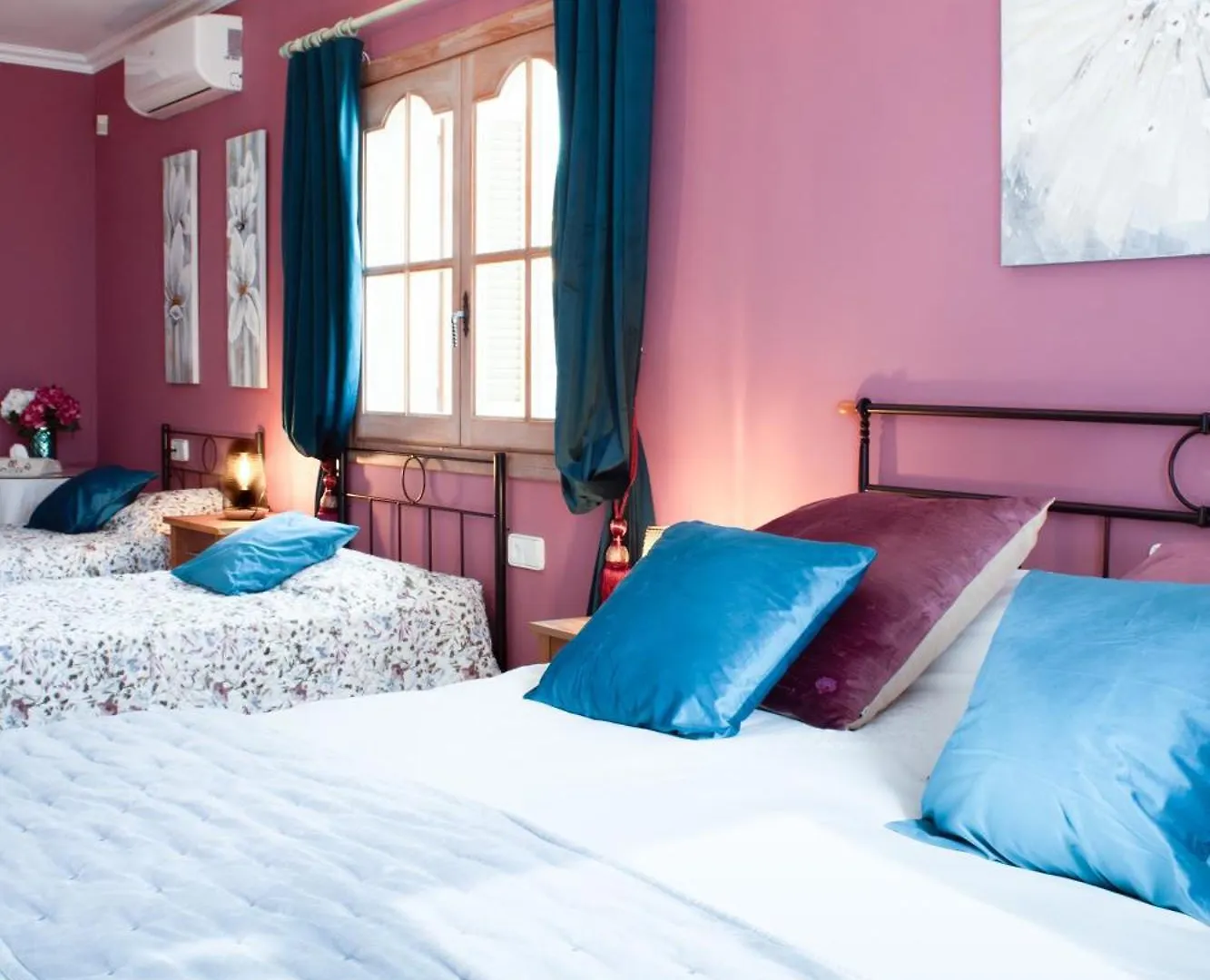 Casa Roble B&B Cómpeta 3*,  スペイン